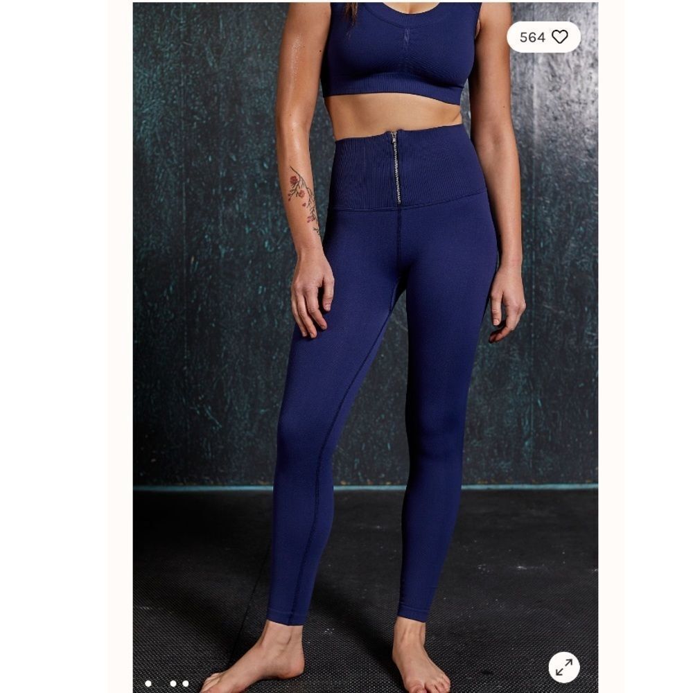 NWT Free People High-Rise 7/8 Part Of Me Leggings - Blue